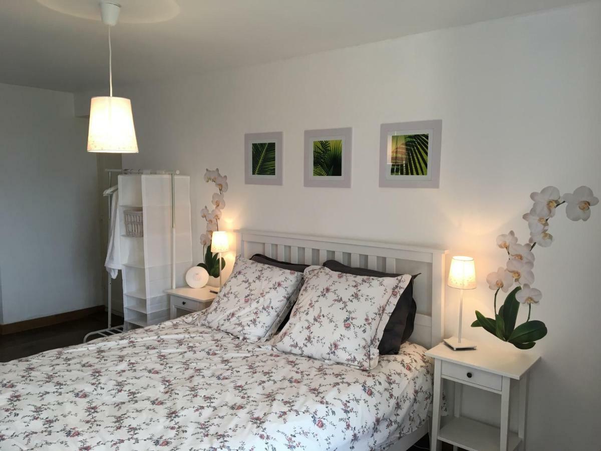 L'Ancien Presbytere Hotell Monterfil Exteriör bild